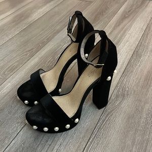Black Chunky Velvet pearl studded heels